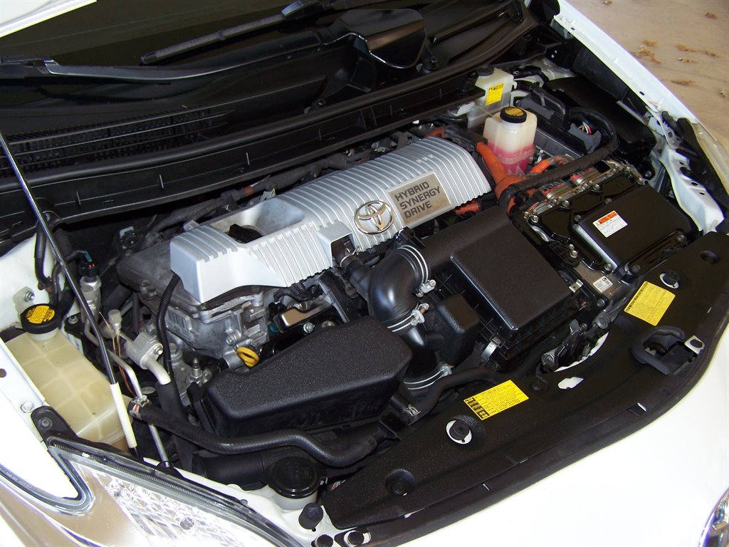 2013 Toyota Prius - $7,990