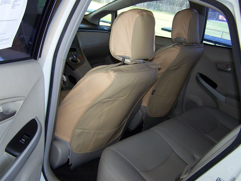 2013 Toyota Prius - $7,990