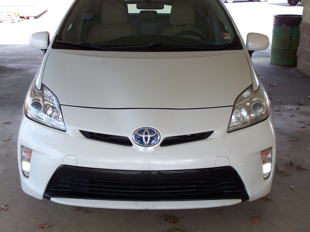 2013 Toyota Prius - $7,990