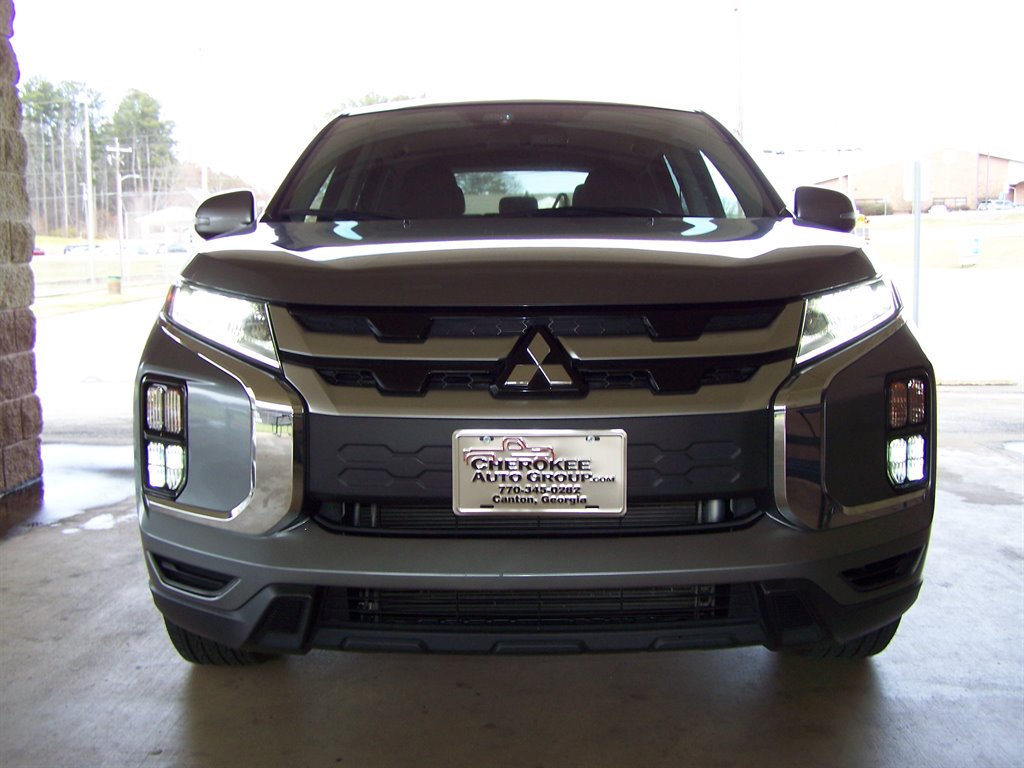 2021 Mitsubishi Outlander - $16,890