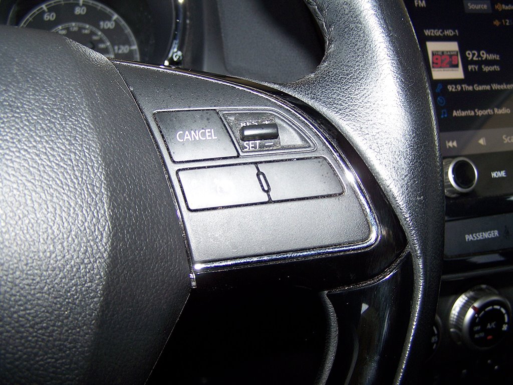 2021 Mitsubishi Outlander - $16,890