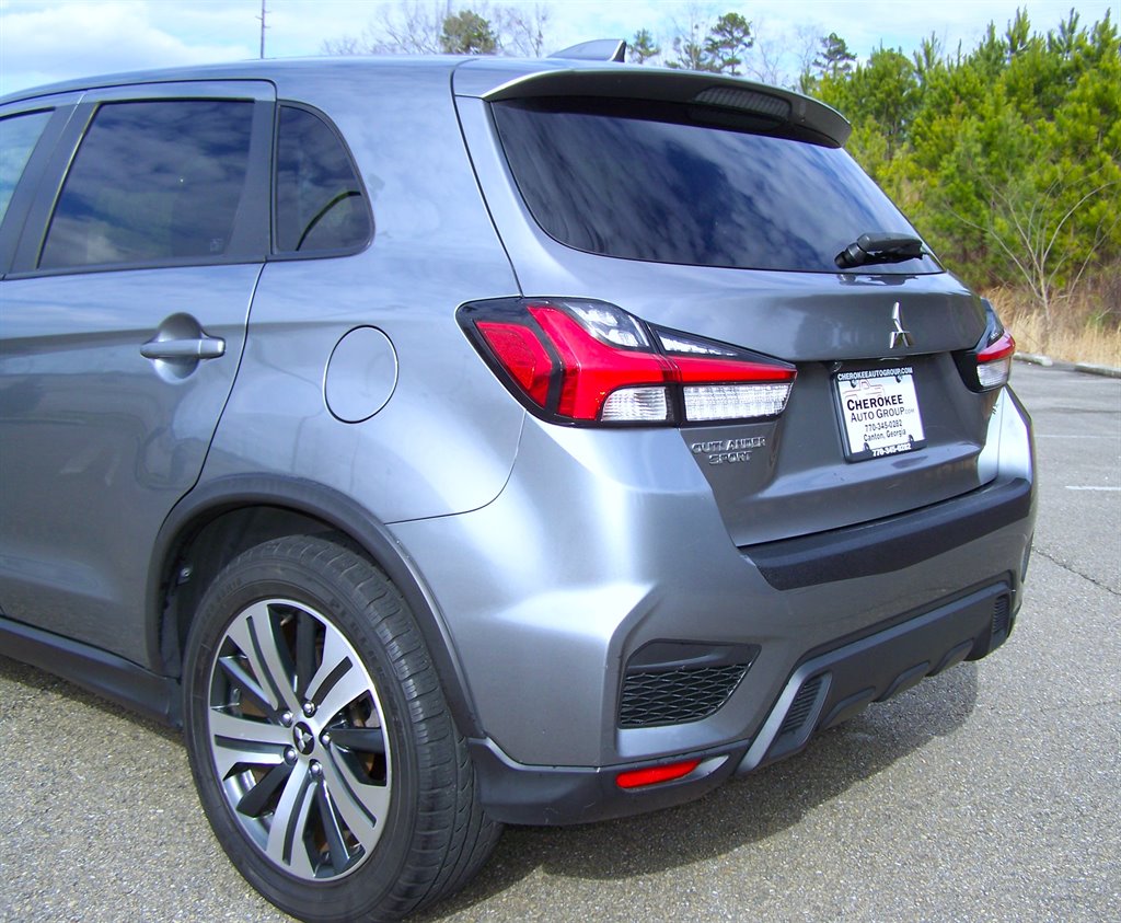2021 Mitsubishi Outlander - $16,890