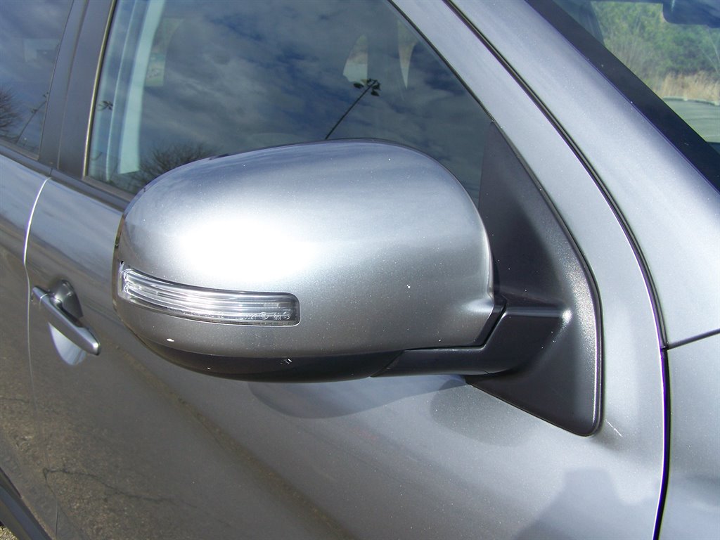 2021 Mitsubishi Outlander - $16,890