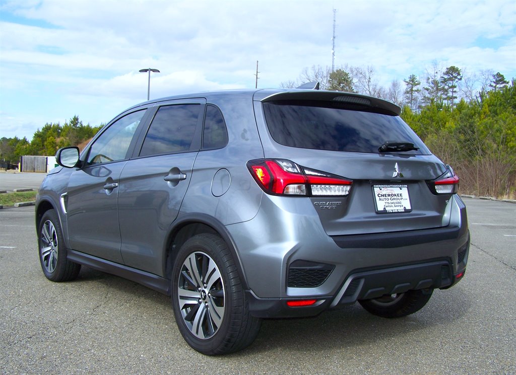 2021 Mitsubishi Outlander - $16,890