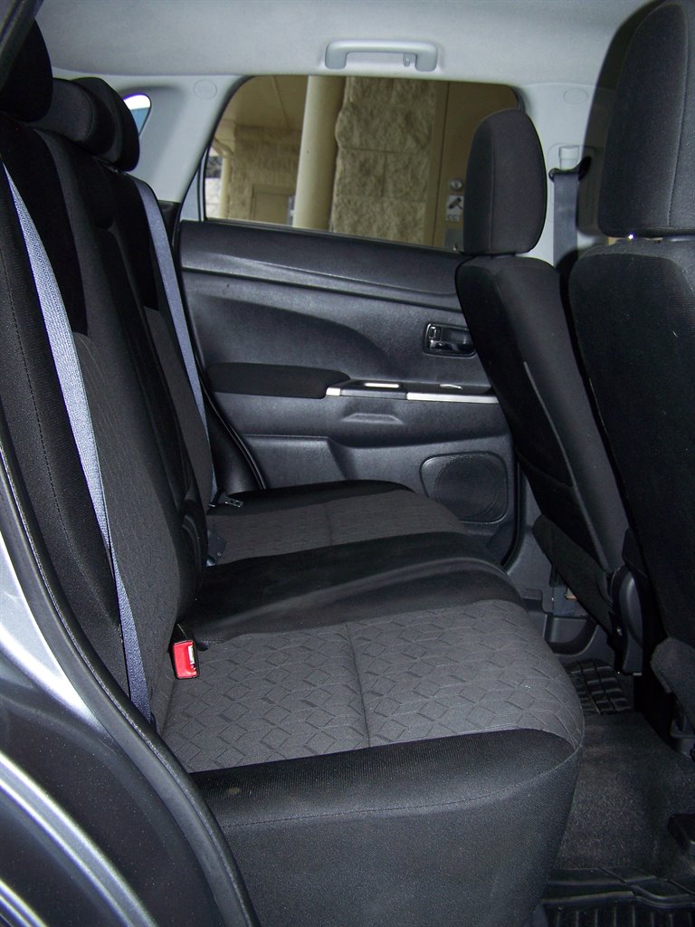 2021 Mitsubishi Outlander - $16,890