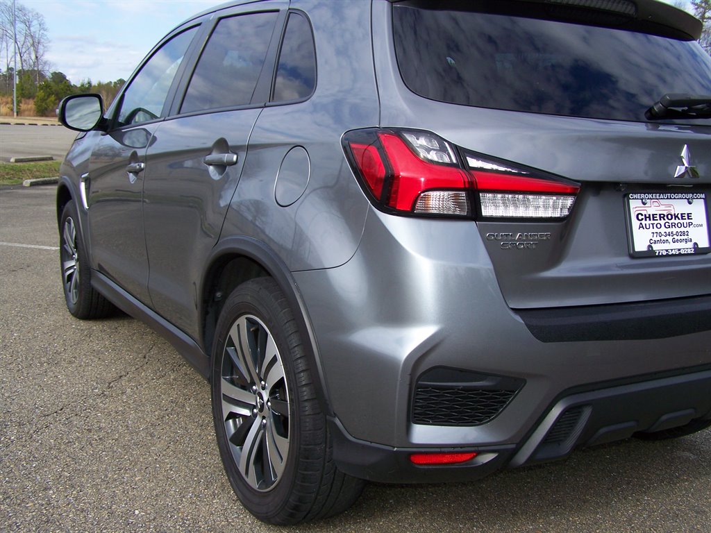 2021 Mitsubishi Outlander - $16,890