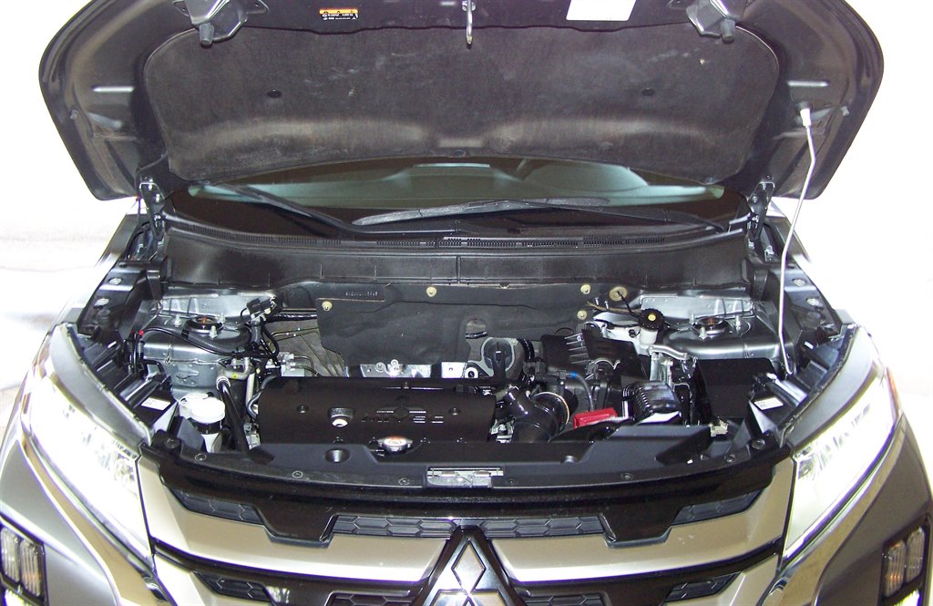2021 Mitsubishi Outlander - $16,890