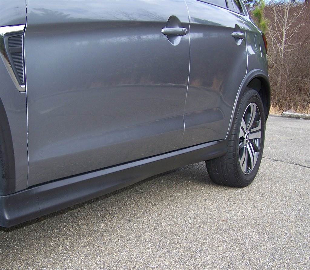 2021 Mitsubishi Outlander - $16,890