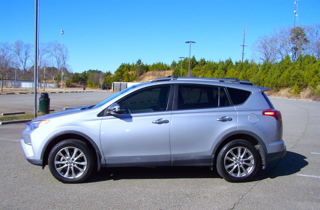 2018 Toyota RAV4 - $20,890