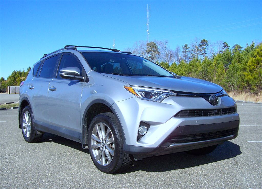 2018 Toyota RAV4 - $20,890
