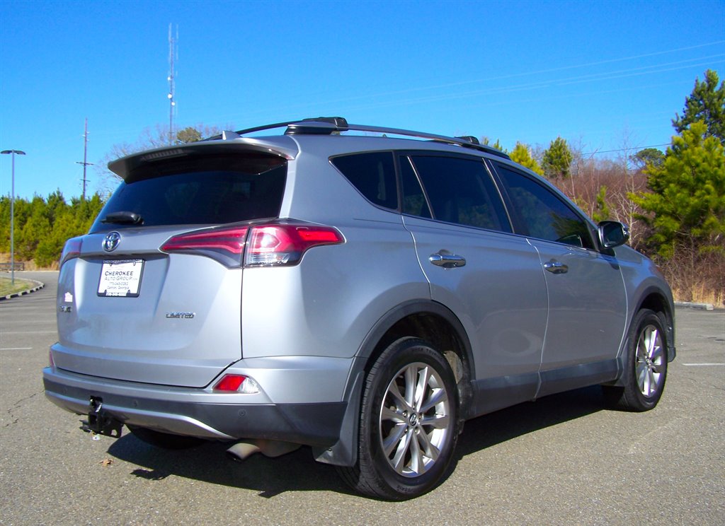 2018 Toyota RAV4 - $20,890