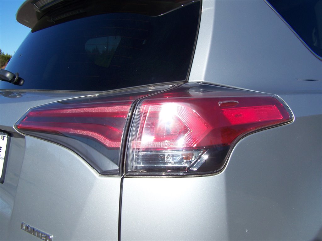 2018 Toyota RAV4 - $20,890