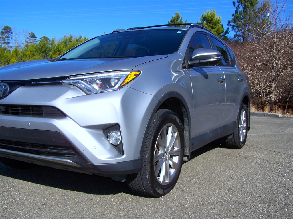 2018 Toyota RAV4 - $20,890