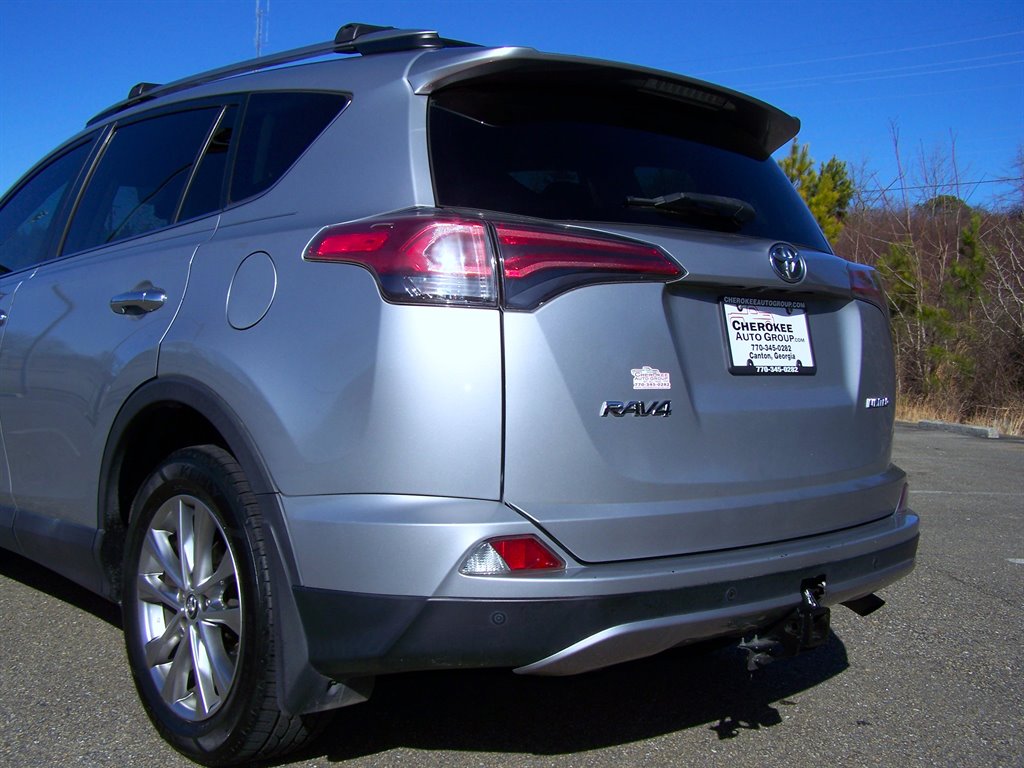 2018 Toyota RAV4 - $20,890