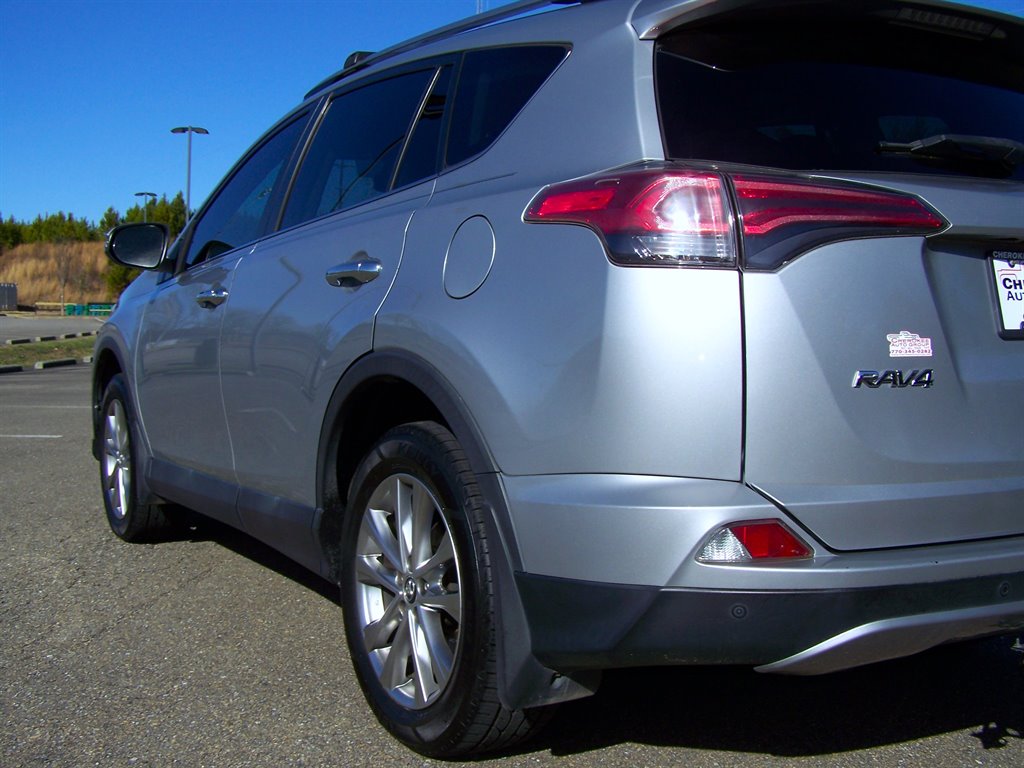 2018 Toyota RAV4 - $20,890