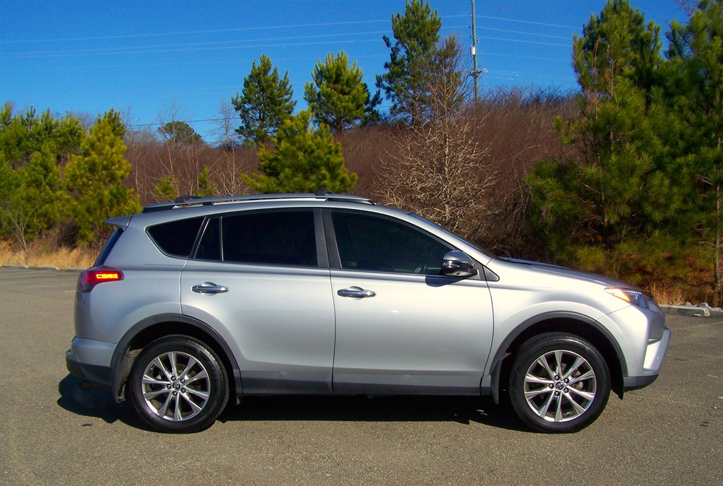 2018 Toyota RAV4 - $20,890