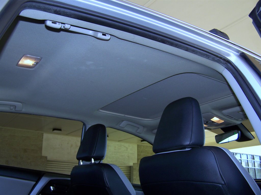 2018 Toyota RAV4 - $20,890