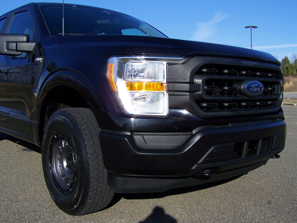 2022 Ford F-150 - $22,890