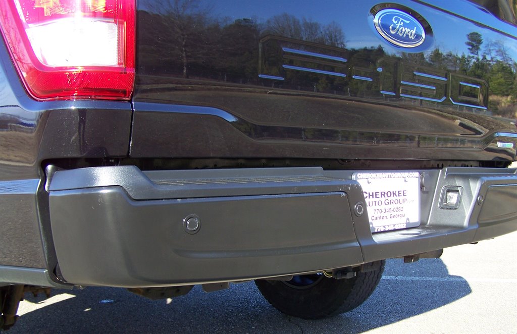2022 Ford F-150 - $22,890
