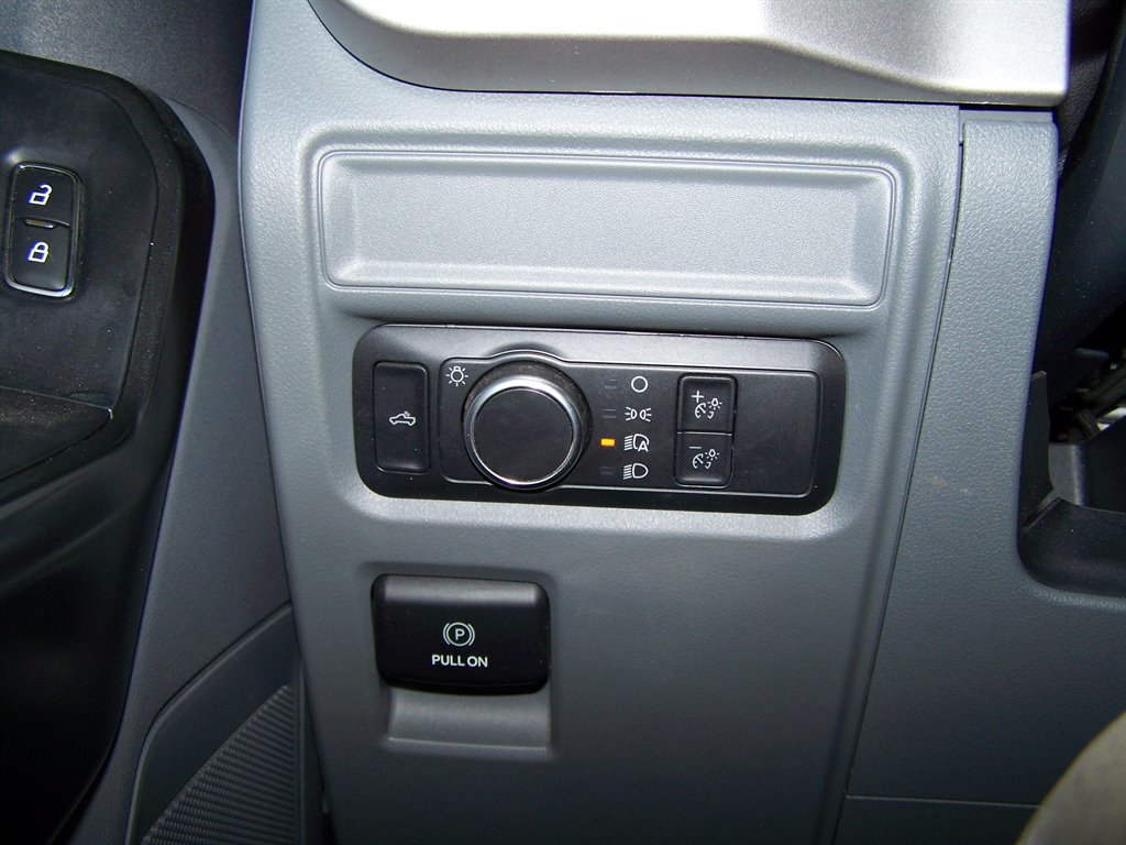 2022 Ford F-150 - $22,890