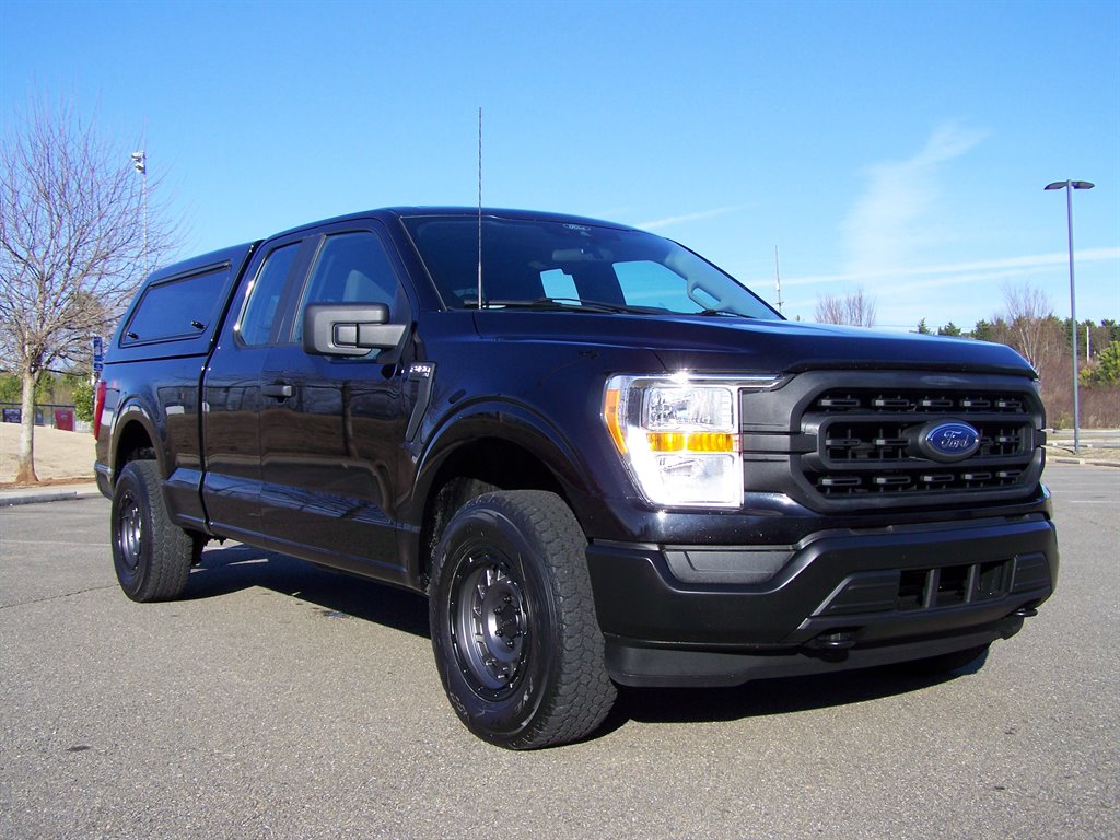 2022 Ford F-150 - $22,890