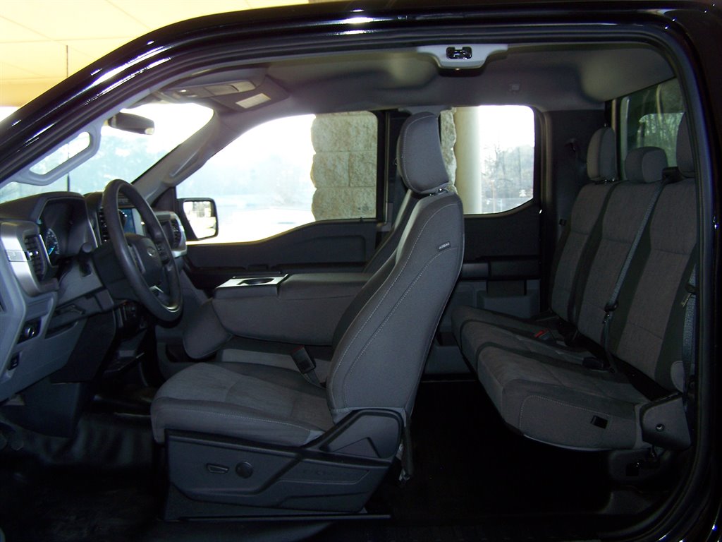 2022 Ford F-150 - $22,890