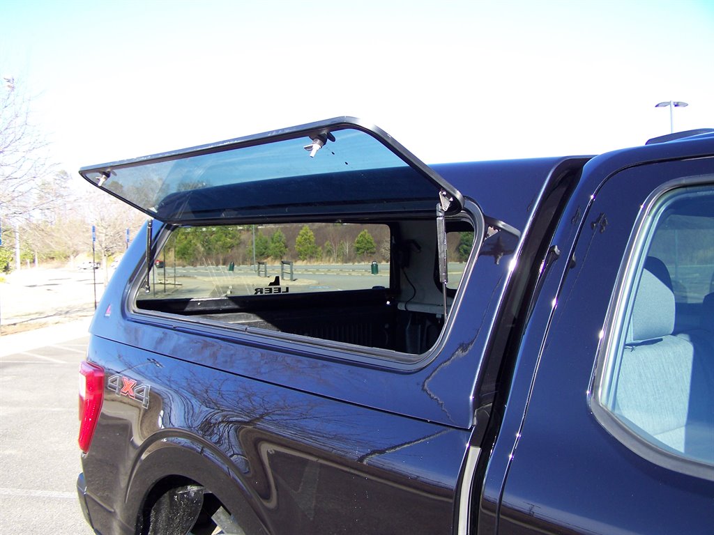 2022 Ford F-150 - $22,890