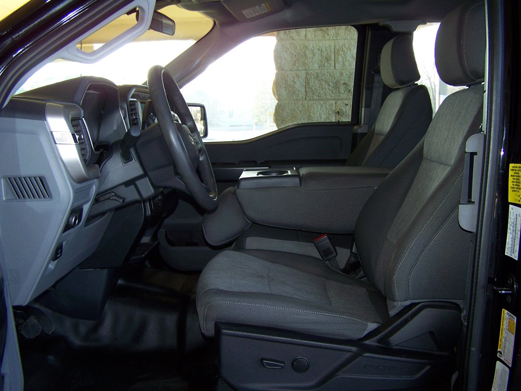2022 Ford F-150 - $22,890