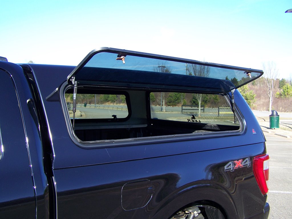 2022 Ford F-150 - $22,890