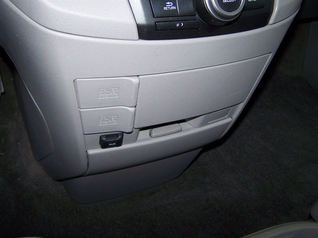 2012 Honda Odyssey - $16,890