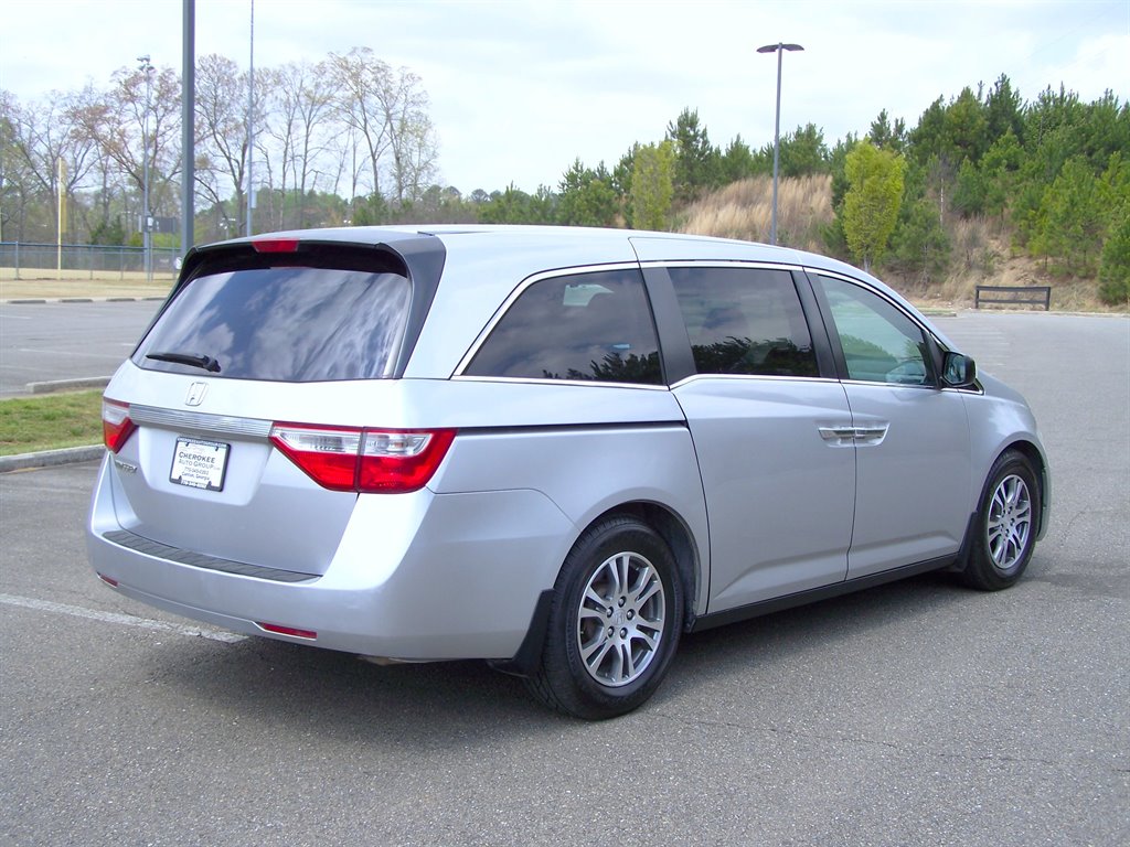 2012 Honda Odyssey - $16,890