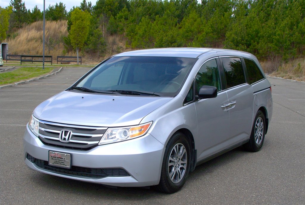 2012 Honda Odyssey - $16,890