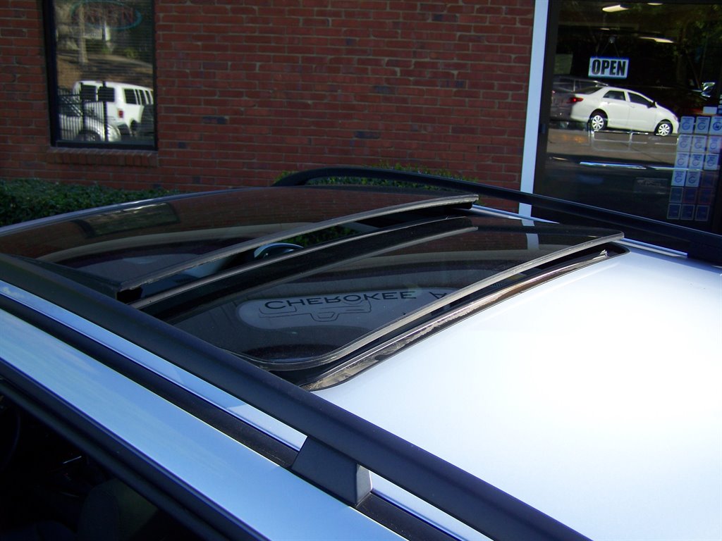 2007 BMW 328xi - $9,890