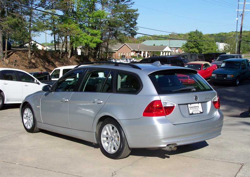 2007 BMW 328xi - $9,890