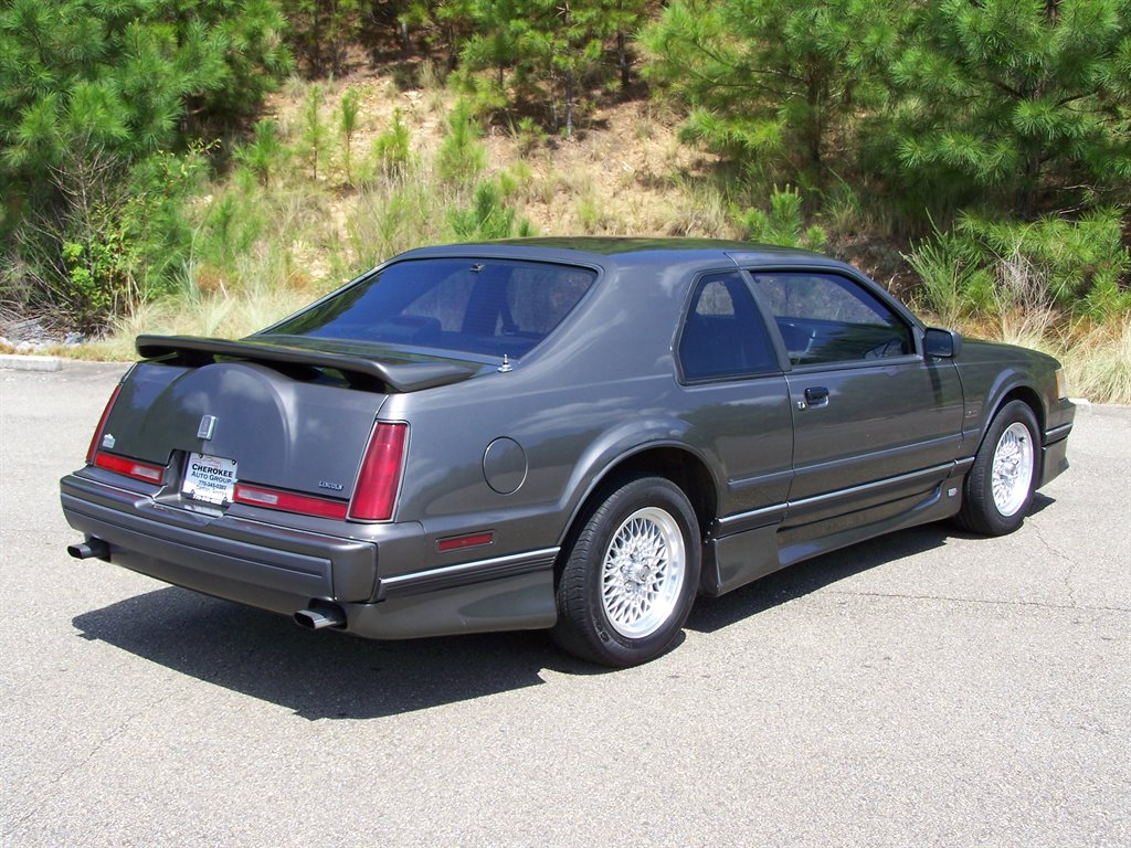 1990 Lincoln Mark - $16,890
