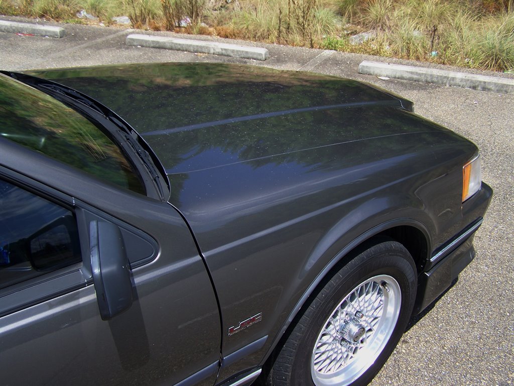 1990 Lincoln Mark - $16,890