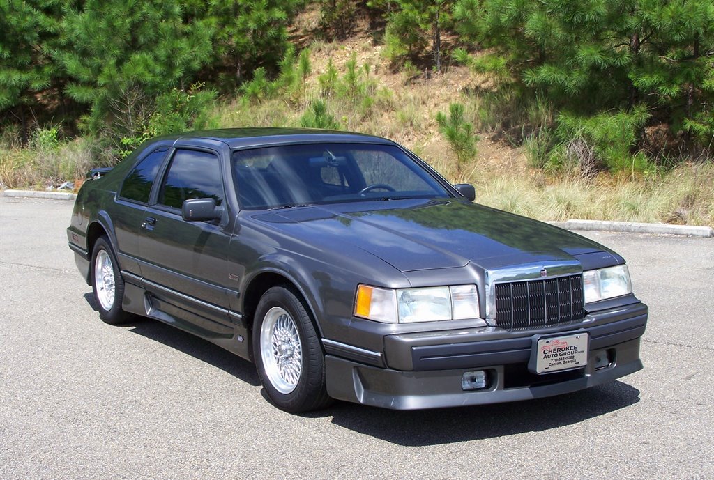 1990 Lincoln Mark - $16,890
