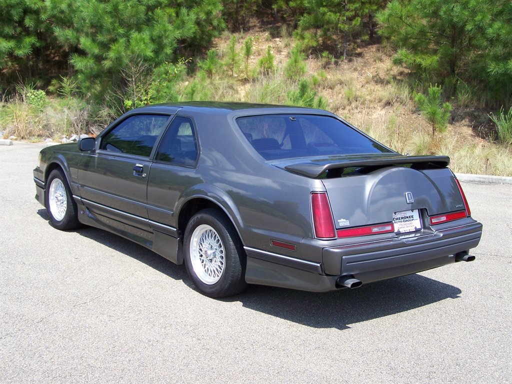 1990 Lincoln Mark - $16,890