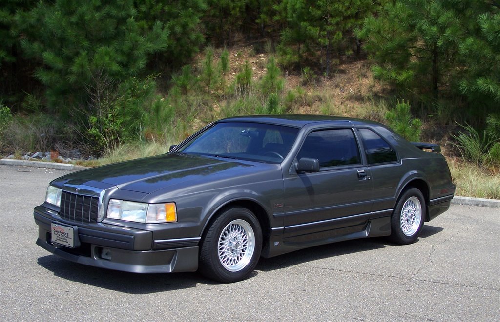 1990 Lincoln Mark - $16,890