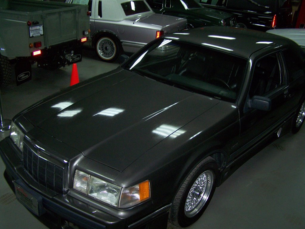1990 Lincoln Mark - $16,890