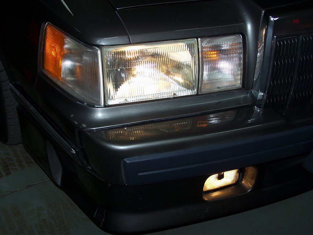 1990 Lincoln Mark - $16,890
