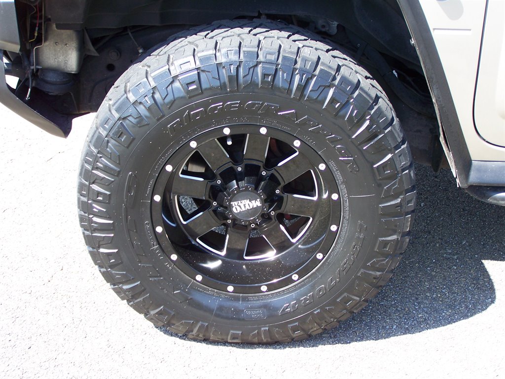 2006 HUMMER H2 - $24,890