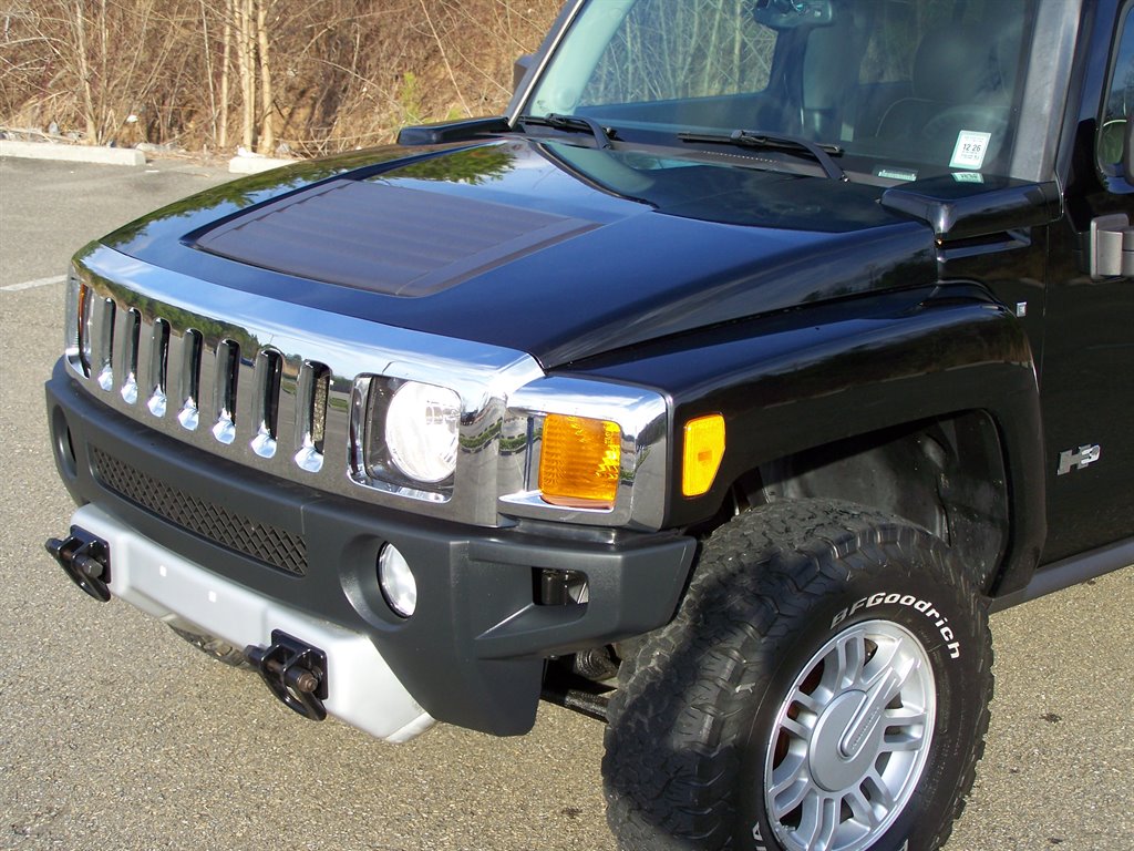 2009 HUMMER H3 - $18,990