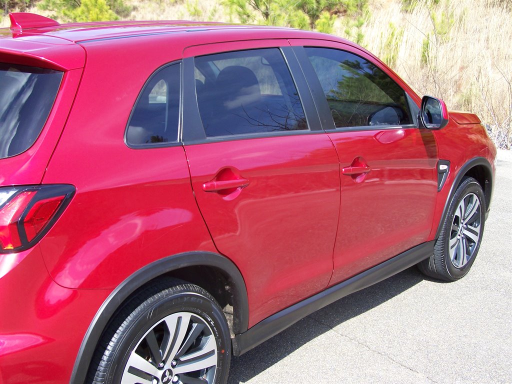 2021 Mitsubishi Outlander - $18,890