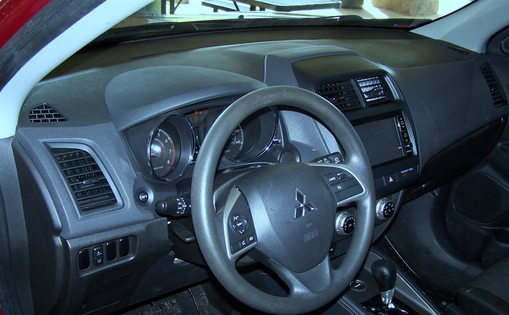 2021 Mitsubishi Outlander - $18,890