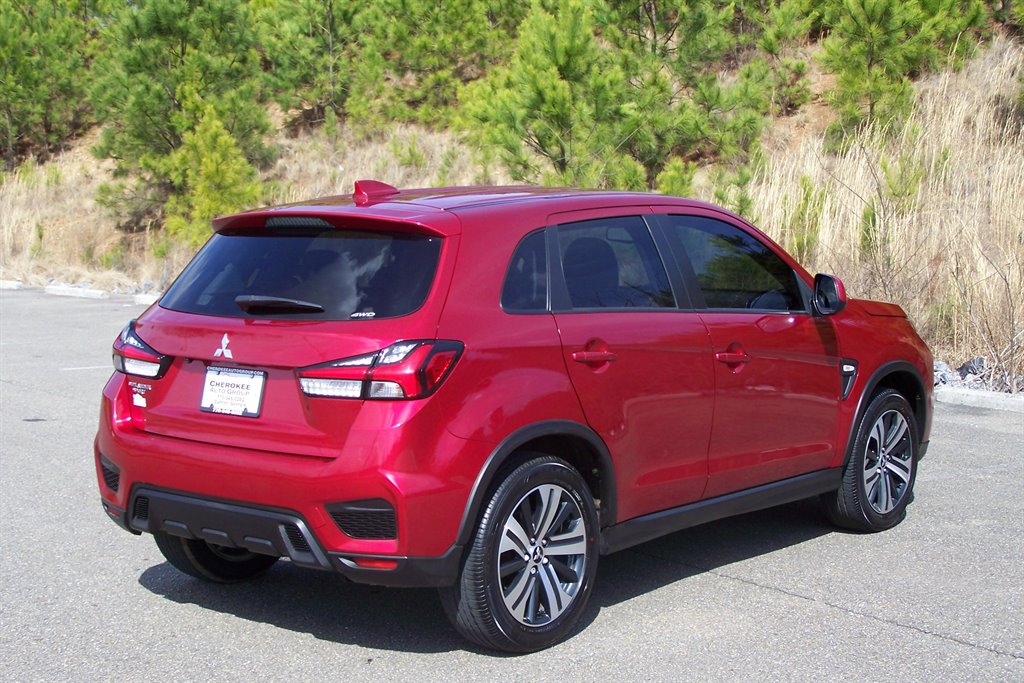 2021 Mitsubishi Outlander - $18,890