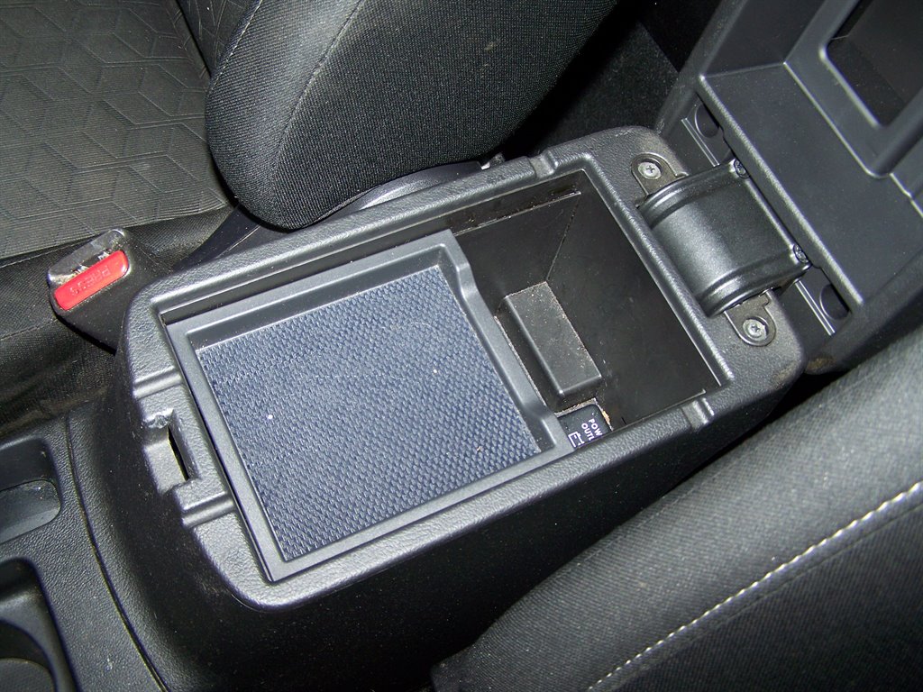 2021 Mitsubishi Outlander - $18,890