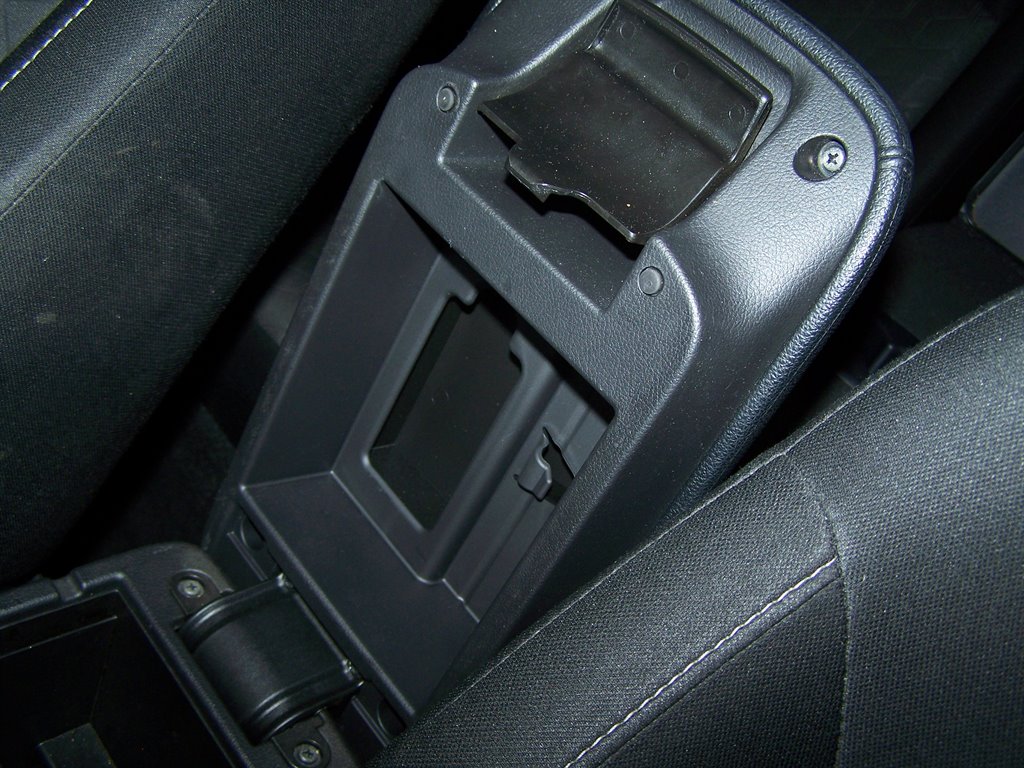2021 Mitsubishi Outlander - $18,890
