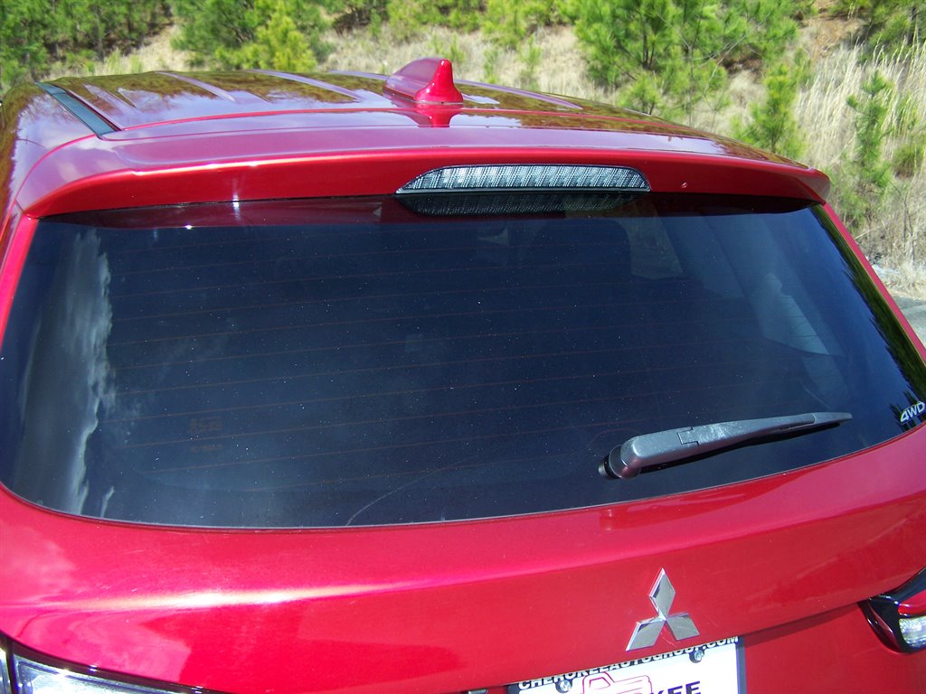 2021 Mitsubishi Outlander - $18,890