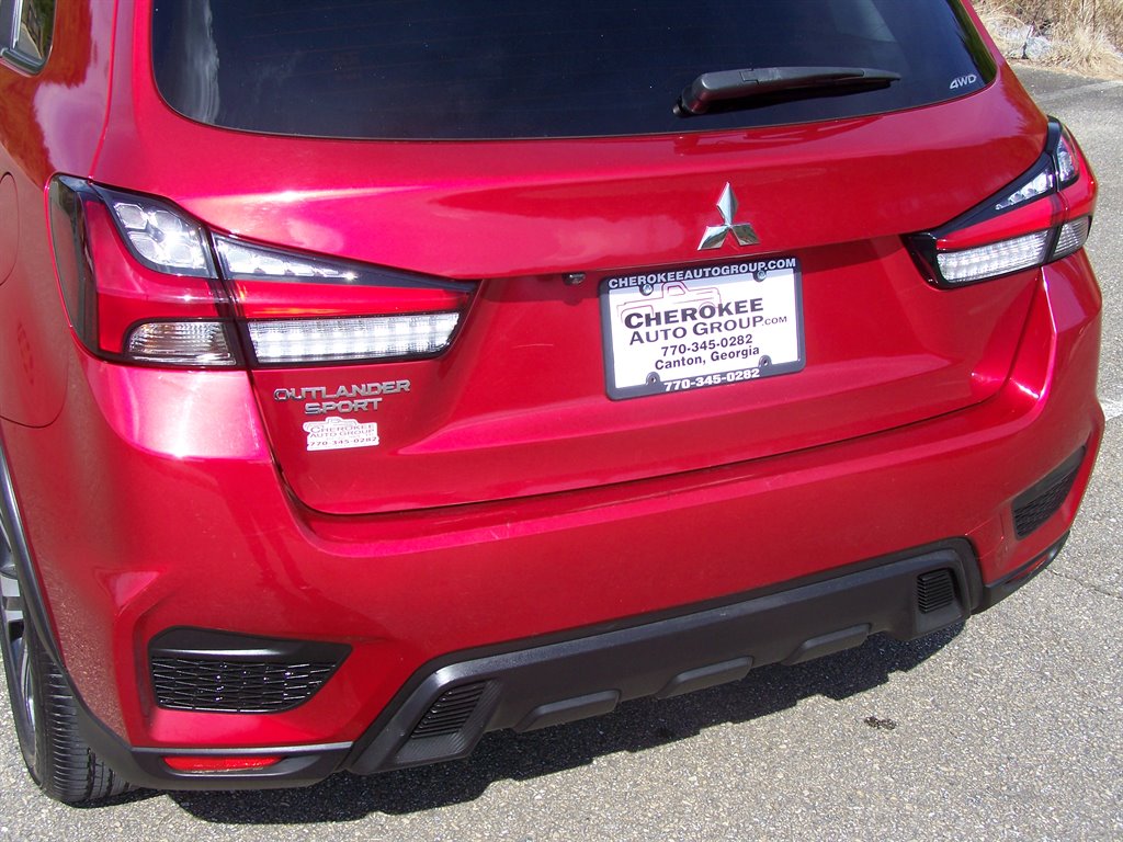2021 Mitsubishi Outlander - $18,890